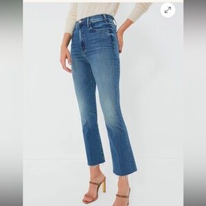 MOTHER
Healing Jar The Hustler Ankle Fray
$248- originally
Good condition